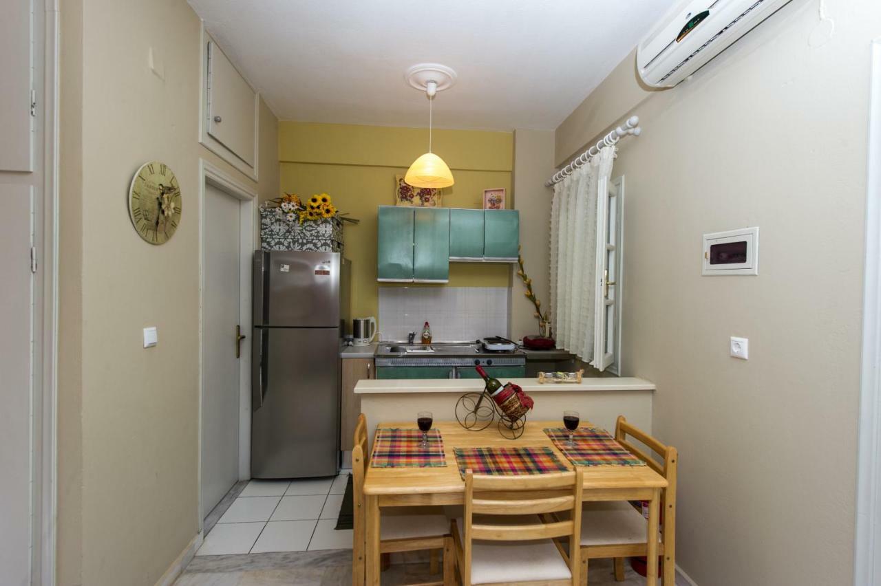 Anesis Apartments Chrani Exterior photo